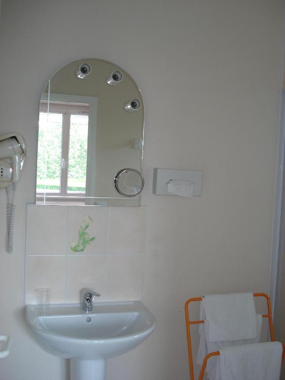 Relais Du Val Vert Le Puy-en-Velay ภายนอก รูปภาพ