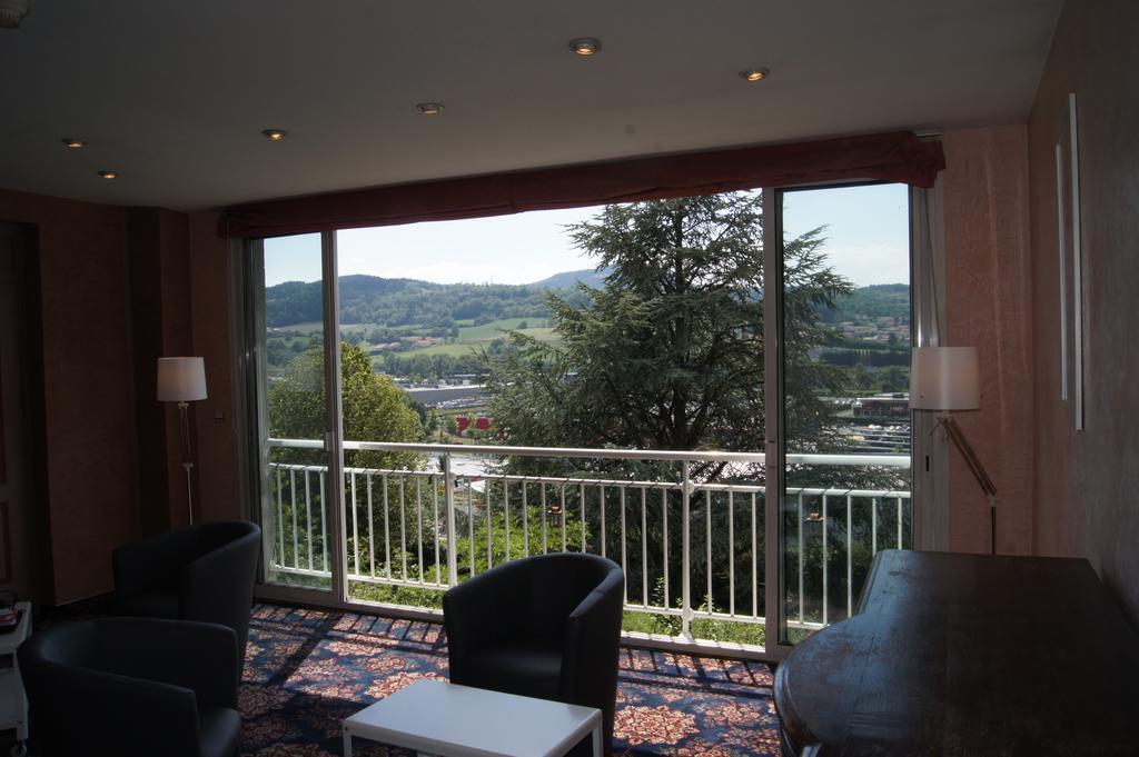 Relais Du Val Vert Le Puy-en-Velay ภายนอก รูปภาพ