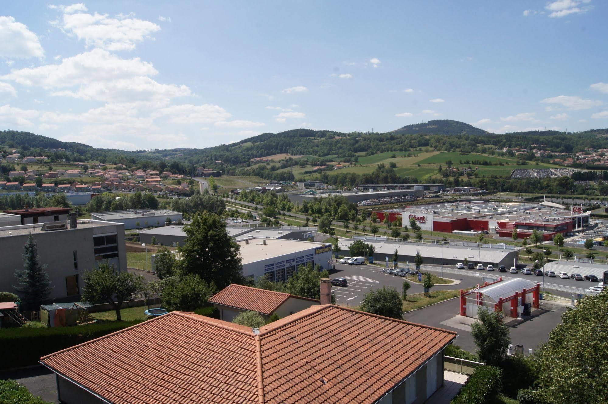 Relais Du Val Vert Le Puy-en-Velay ภายนอก รูปภาพ